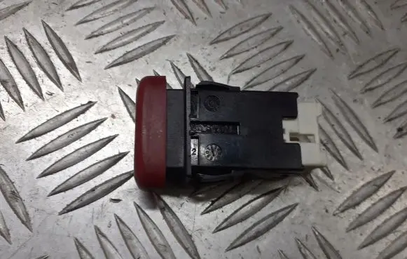 Suzuki Liana Hazard light switch BRAK