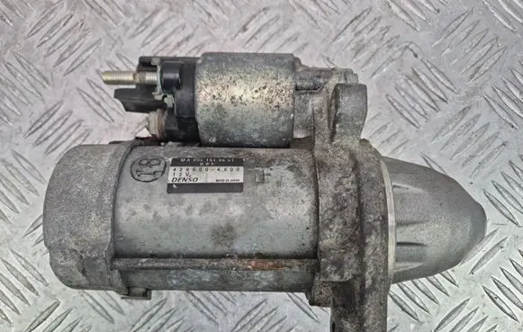Mercedes-Benz C W203 Starter motor A0061514601 4280004600