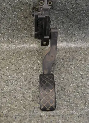 Volkswagen Golf IV Accelerator throttle pedal 6PV00777001 1J1721503H