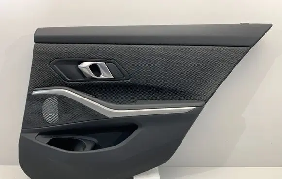 BMW 3 G20 G21 Coupe rear side trim panel 