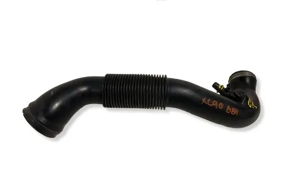 Volvo XC90 Intercooler hose/pipe 30680446 B07EA