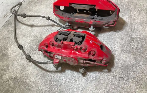 BMW X5 G05 Front brake caliper 20C4470600 HTS17H900 4K404439536