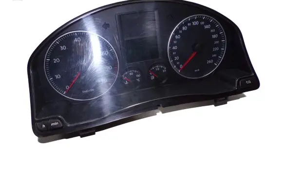 Volkswagen Golf V Speedometer (instrument cluster) 1K0920864A