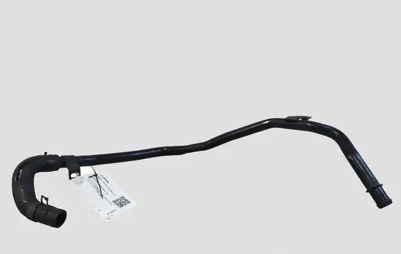 Volkswagen PASSAT B6 Engine coolant pipe/hose 5N0121051