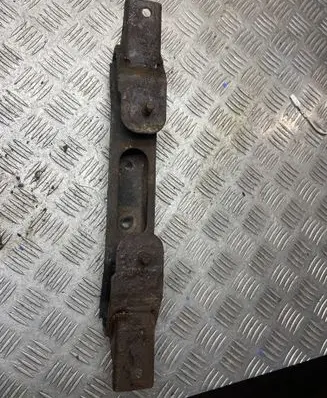 Mercedes-Benz Vito Viano W639 Gearbox mount 1M8461A