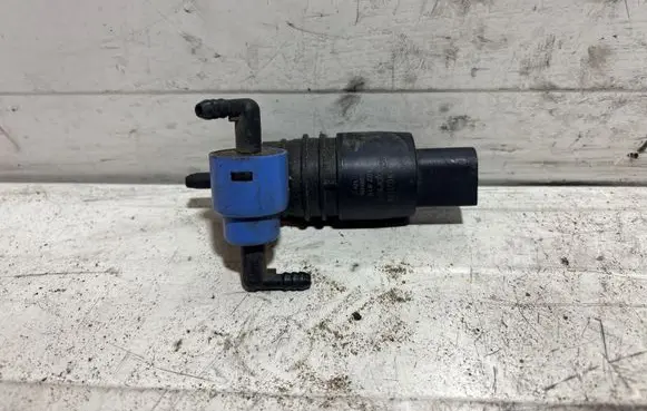 BMW 3 E46 Windscreen/windshield washer pump E13021168 107819 2800H05