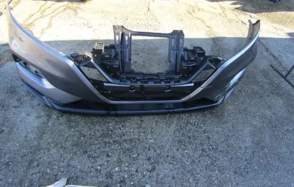 Nissan Qashqai Front bumper 62022HV00H