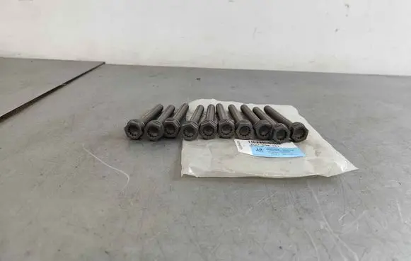 Audi A4 S4 B8 8K Cylinder head bolts wht008383