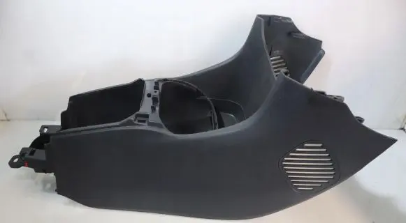 Toyota Aygo AB40 Center console