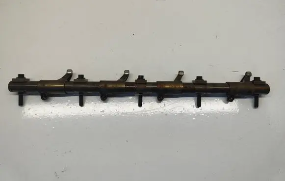 Dodge RAM Valve rocker arm 53021553AB 68060344AA 53021553AA
