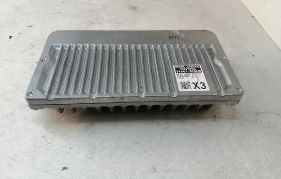 Toyota Auris E180 Engine control unit/module 896610ZM30 2756005371