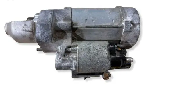 BMW 8 G16 Starter motor 8657337