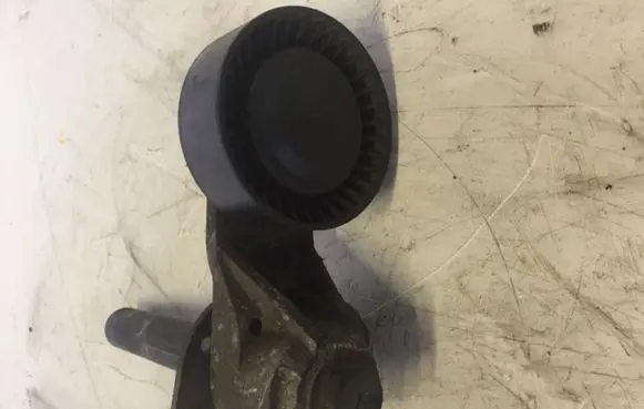 BMW X5 E70 Belt tensioner pulley 
