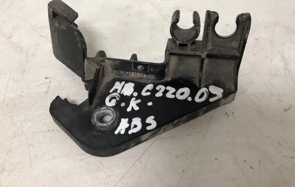 Mercedes-Benz C AMG W204 Other rear suspension part A2045461143