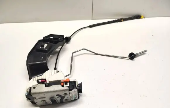 Dodge Durango Front door lock P04589921AH T4FKD2348