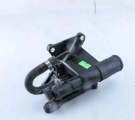 Ford Kuga II Other engine bay part 6S4G8K556AA