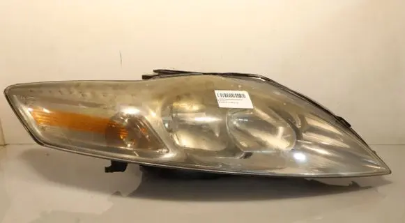 Ford Mondeo MK IV Headlight/headlamp