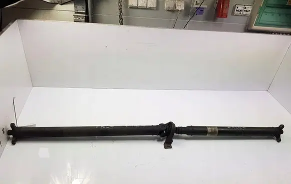 Mercedes-Benz CLS C219 Middle center prop shaft 2005 3.5
