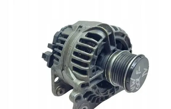 Volkswagen Polo Generator/alternator 038903023L 0124325001