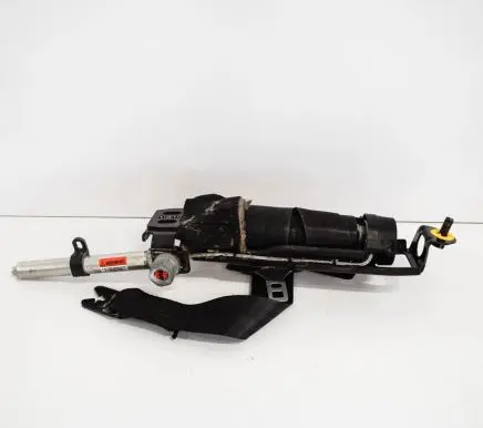 Volvo S40 Front seatbelt 8639692