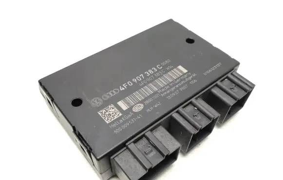 Audi A6 S6 C6 4F Tow bar trailer control unit/module 4F0907383C
