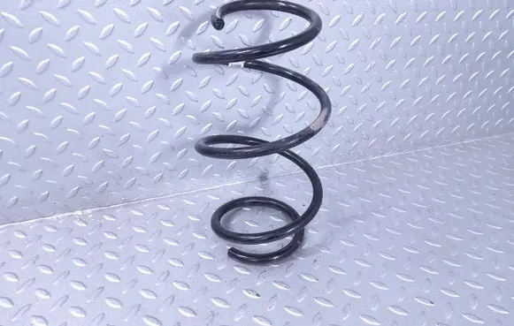 BMW 3 F30 F35 F31 Front coil spring 6851920 31336851920