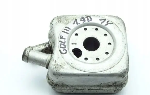 Volkswagen Golf III Engine oil radiator 