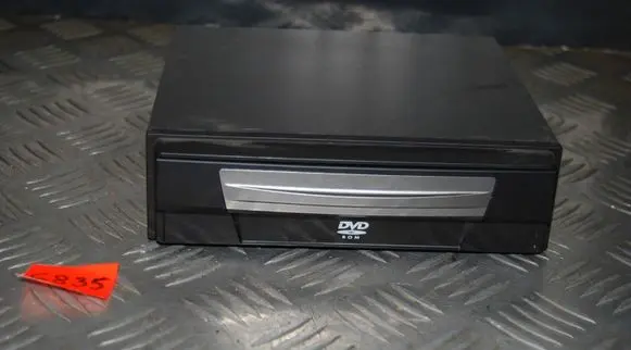 Mazda 6 Navigation unit CD/DVD player CNVM4270A