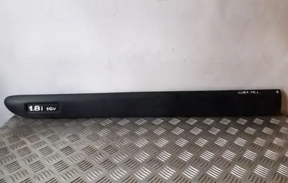 Citroen Xsara Front door trim (molding)