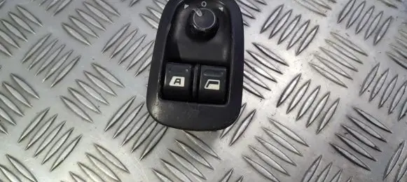Peugeot 206 Wing mirror switch