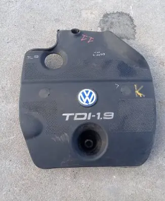 Volkswagen Golf IV Engine cover (trim) 038103935