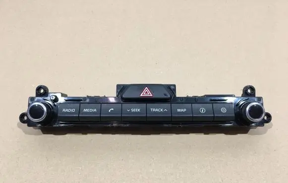 KIA Sportage Head unit multimedia control D996568020