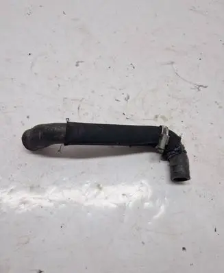 Mercedes-Benz C W204 Engine coolant pipe/hose