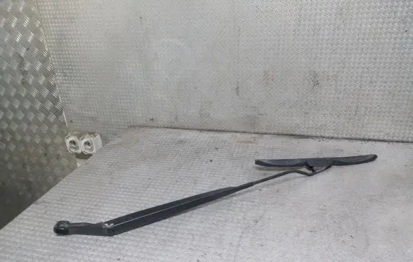 Nissan Note (E11) Windshield/front glass wiper blade 80008647
