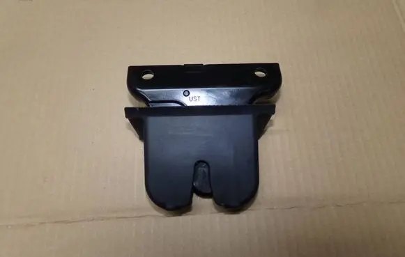 Audi A3 S3 8L Tailgate/trunk/boot lock/catch/latch 