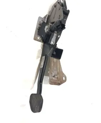 Volvo V50 Brake pedal 30714997