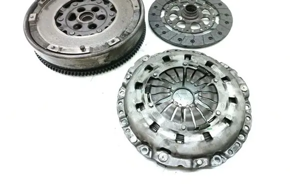 BMW 3 E90 E91 Clutch set kit 415039510