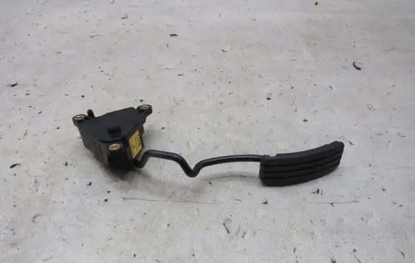 Renault Zoe Accelerator throttle pedal 180102742R
