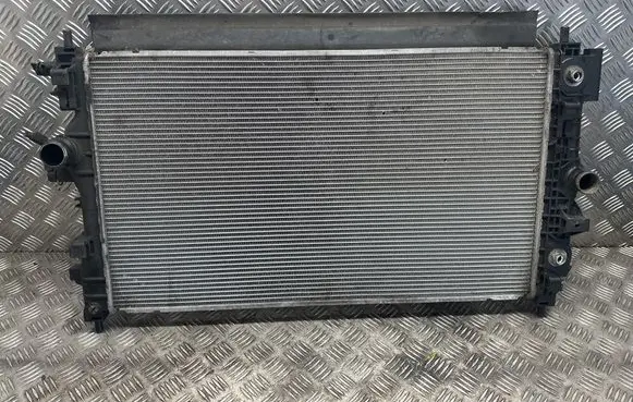 Coolant radiator