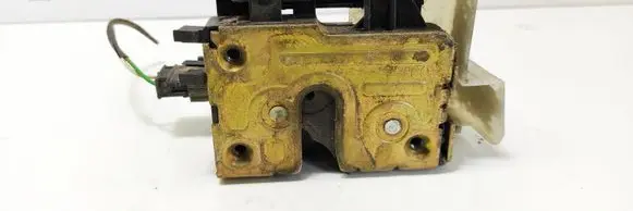 Renault Megane I Front door lock