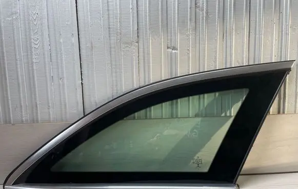 Mercedes-Benz E W213 Rear side window 43R00048 E000255 DOT24M187AS2