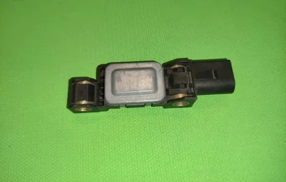 Audi A6 S6 C5 4B Airbag deployment crash/impact sensor 4B0959643C
