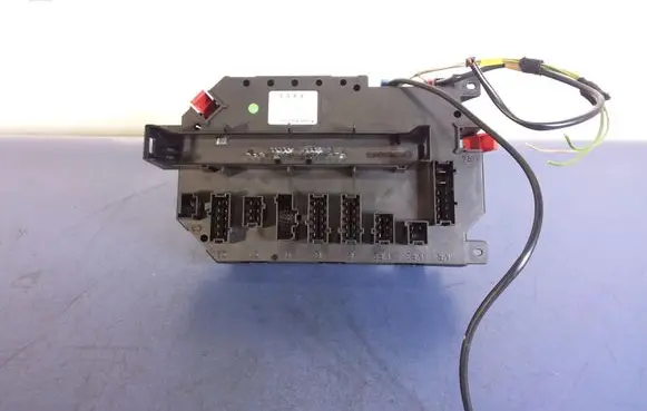 Mercedes-Benz S AMG W221 Fuse box set A2219067200