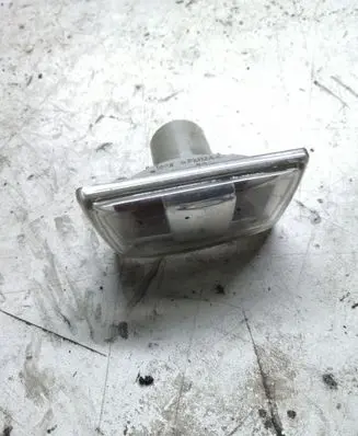 Opel Insignia A Front fender indicator light 13252455 13252458