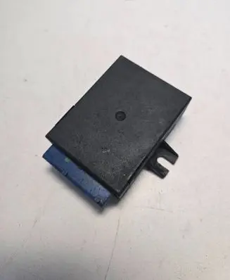 BMW 3 E46 Window wiper relay 61358357068