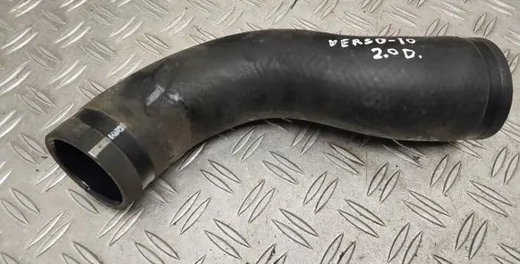Toyota Verso Intercooler hose/pipe