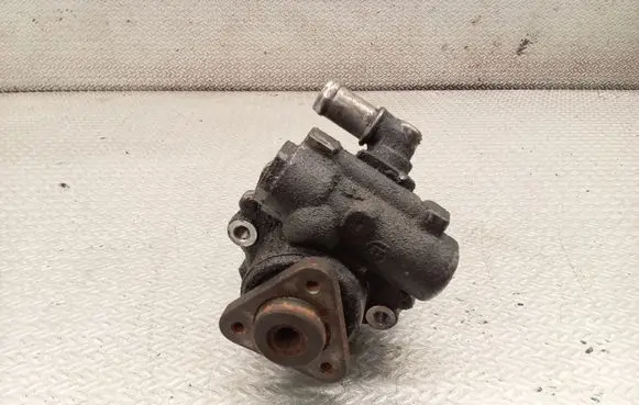 BMW 3 E46 Power steering pump