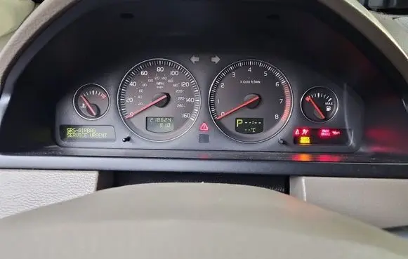Volvo XC90 Speedometer (instrument cluster) 8673267 IMPRK1527811