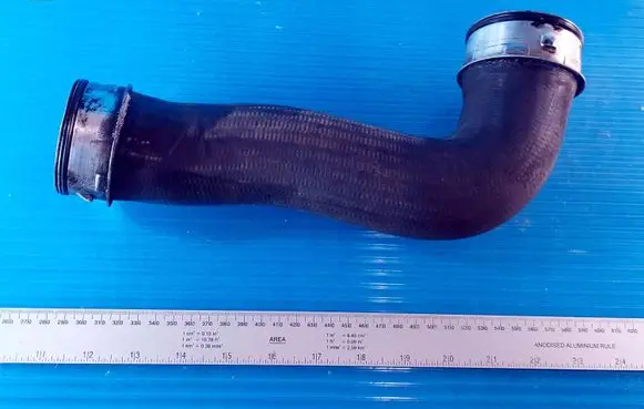 Volkswagen Jetta V Intercooler hose/pipe 1K0145834G