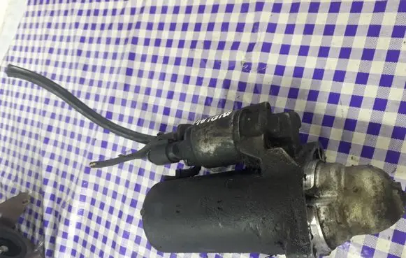 Audi A4 S4 B7 8E 8H Starter motor